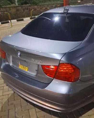 BMW 320i AUTOMATIC 2011 For Sale