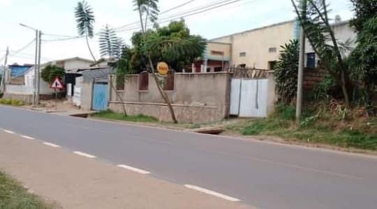 A House for sale in Gisozi, main road