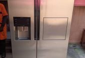 SAMSUNG HUGE FRIDGE FOR SELL