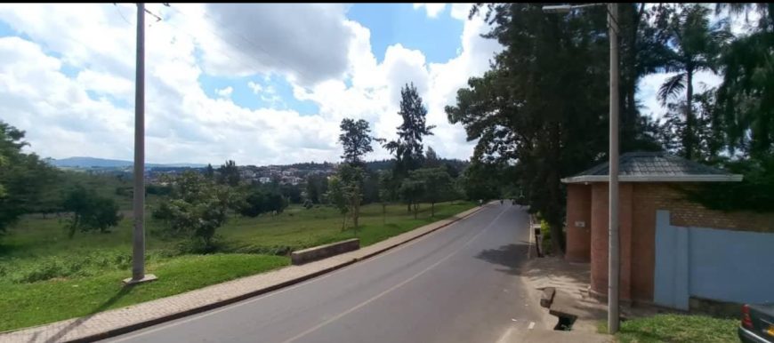 PLOT FOR SALE IN KIGALI AHOKIRI NYARUTARAMA MTN